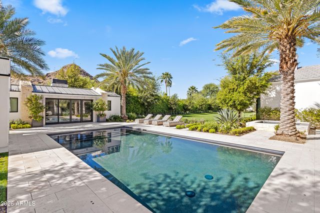 5531 E MOCKINGBIRD Lane, Paradise Valley, AZ 85253