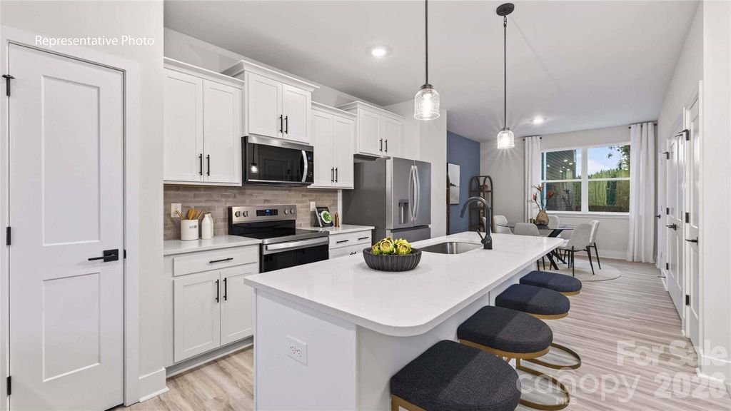 5120 S Tryon Street, Charlotte, NC 28217