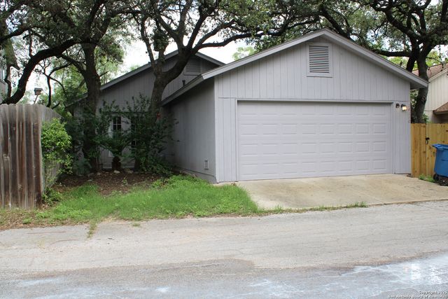 14110 George, San Antonio, TX 78231