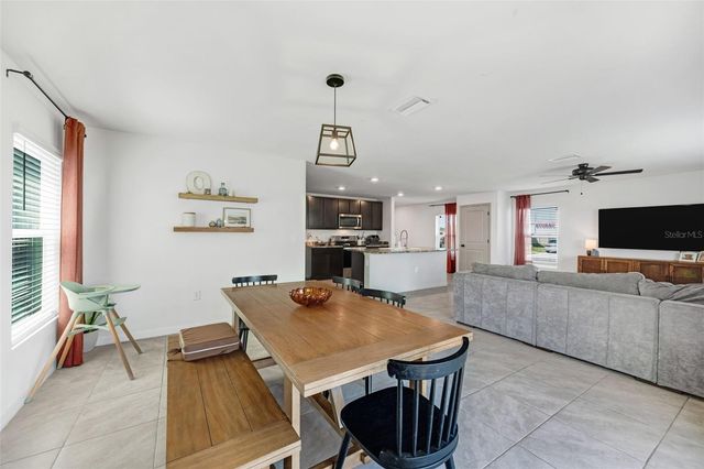 37092 KINGS CROWN DRIVE, Zephyrhills, FL 33541