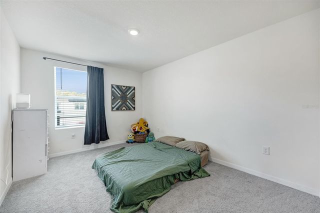 37092 KINGS CROWN DRIVE, Zephyrhills, FL 33541