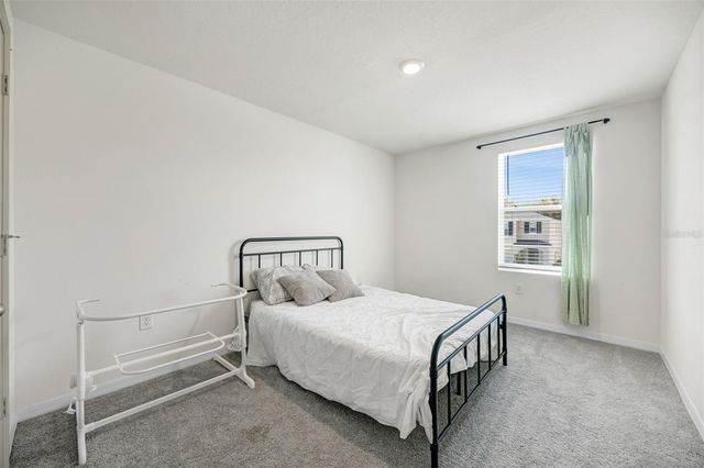 37092 KINGS CROWN DRIVE, Zephyrhills, FL 33541