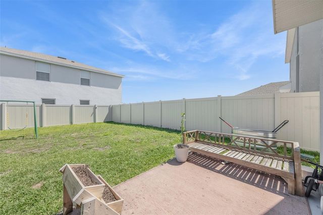 37092 KINGS CROWN DRIVE, Zephyrhills, FL 33541