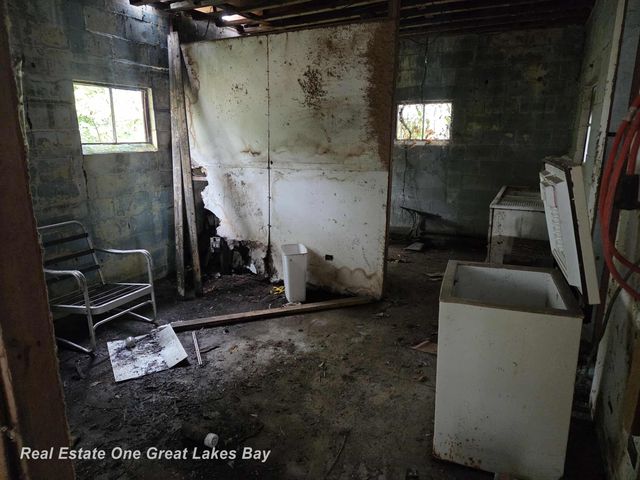 2016 S Vassar Road, Vassar, MI 48768