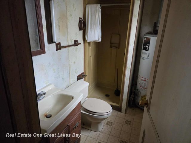 2016 S Vassar Road, Vassar, MI 48768