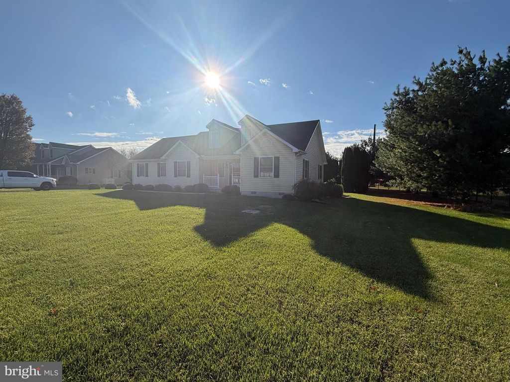 1622 FORREST AVE, Dover, DE 19904