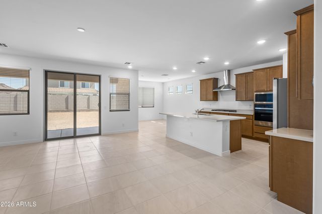 14832 W HONEYSUCKLE Drive, Surprise, AZ 85387