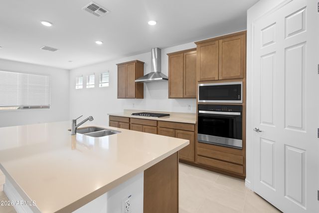 14832 W HONEYSUCKLE Drive, Surprise, AZ 85387