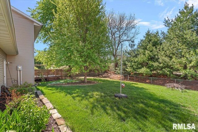 5 TAFT Drive, Rochester, IL 62563