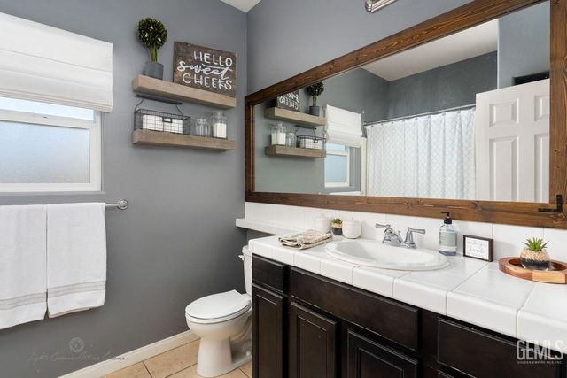 10920 Destino Court, Bakersfield, CA 93312