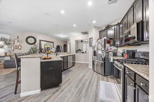 10920 Destino Court, Bakersfield, CA 93312