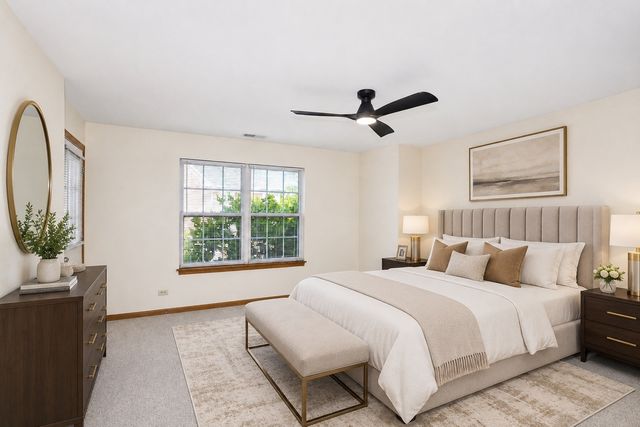 1896 Keystone Place 1896, Schaumburg, IL 60193