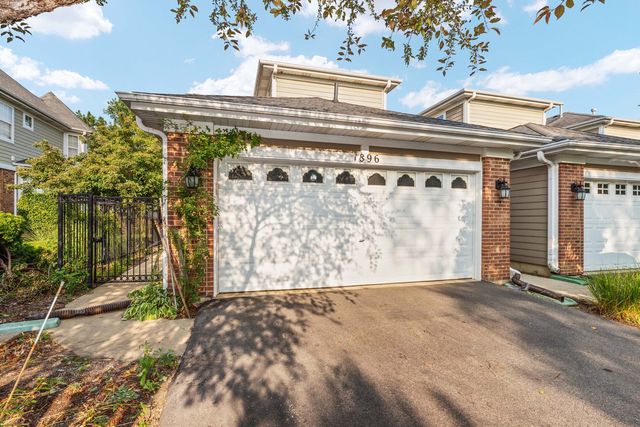 1896 Keystone Place 1896, Schaumburg, IL 60193