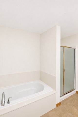 1896 Keystone Place 1896, Schaumburg, IL 60193