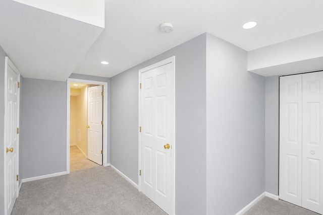1896 Keystone Place 1896, Schaumburg, IL 60193