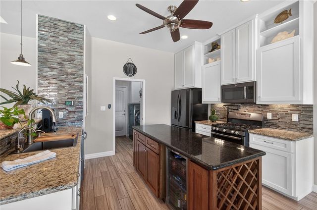 15614 CUTTYSARK St, Corpus Christi, TX 78418