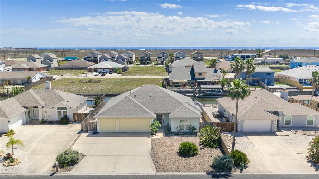 15614 CUTTYSARK St, Corpus Christi, TX 78418