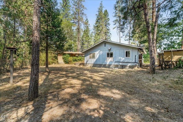 577 Galice Road, Merlin, OR 97532