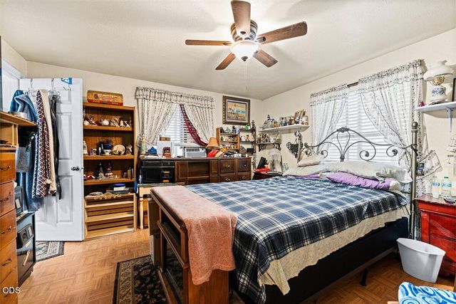 577 Galice Road, Merlin, OR 97532