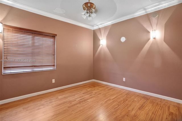 18611 NW 11th Street, Pembroke Pines, FL 33029