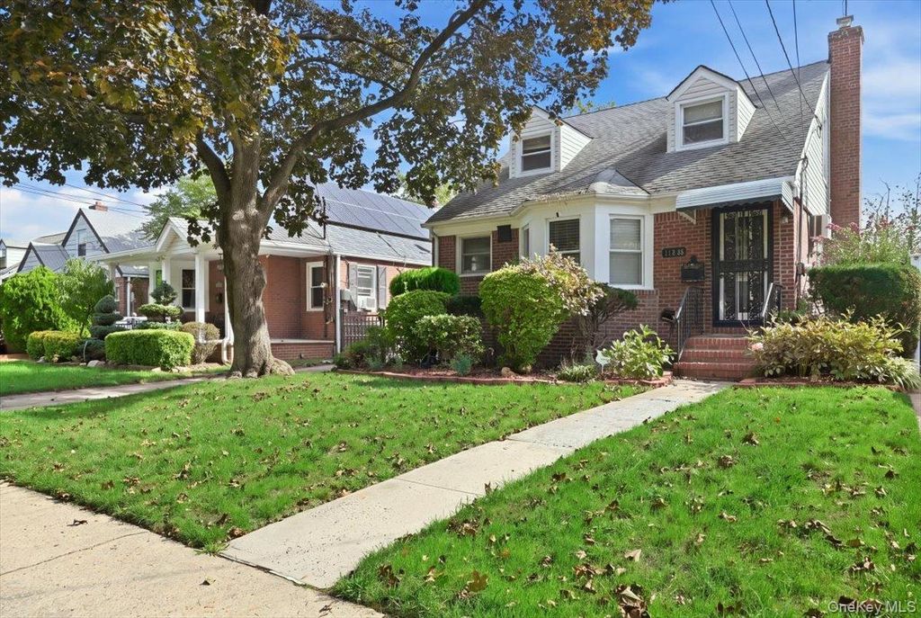 115-09 Parkway Drive, Elmont, NY 11003 — photo 3
