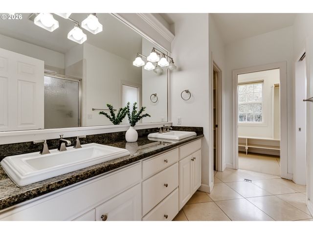 3770 WATERBROOK Way, Eugene, OR 97408