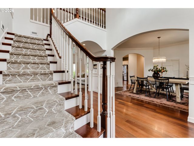 3770 WATERBROOK Way, Eugene, OR 97408