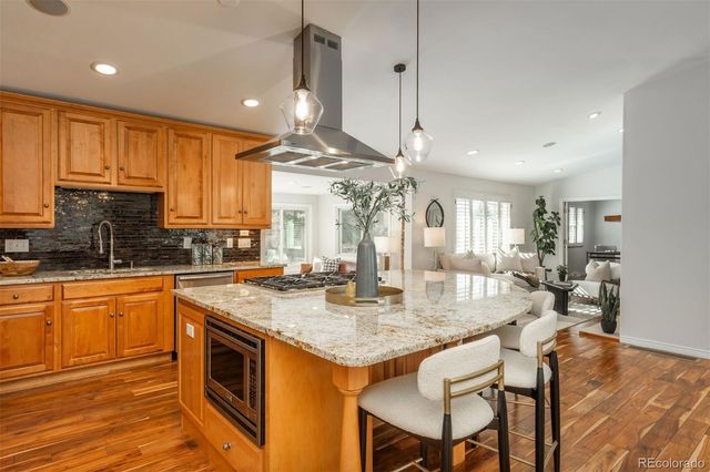 5770 E Nassau Place, Englewood, CO 80111