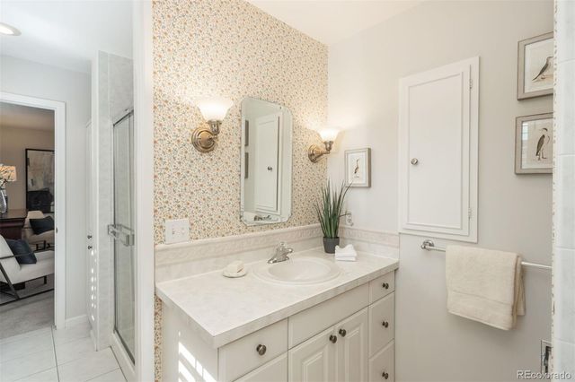 5770 E Nassau Place, Englewood, CO 80111