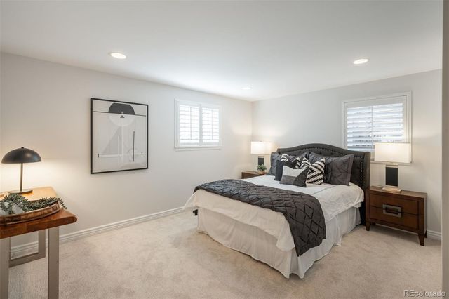 5770 E Nassau Place, Englewood, CO 80111