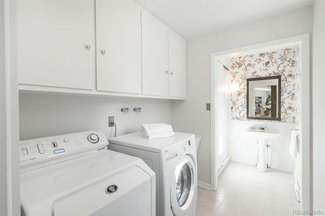 5770 E Nassau Place, Englewood, CO 80111