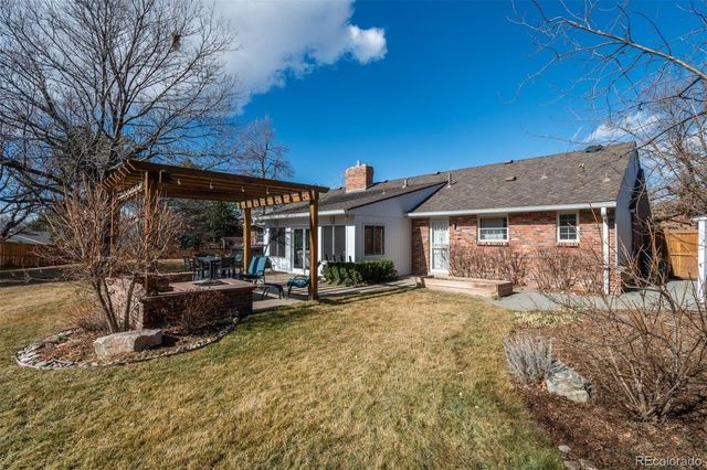 5770 E Nassau Place, Englewood, CO 80111