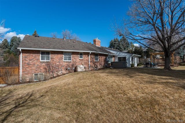 5770 E Nassau Place, Englewood, CO 80111