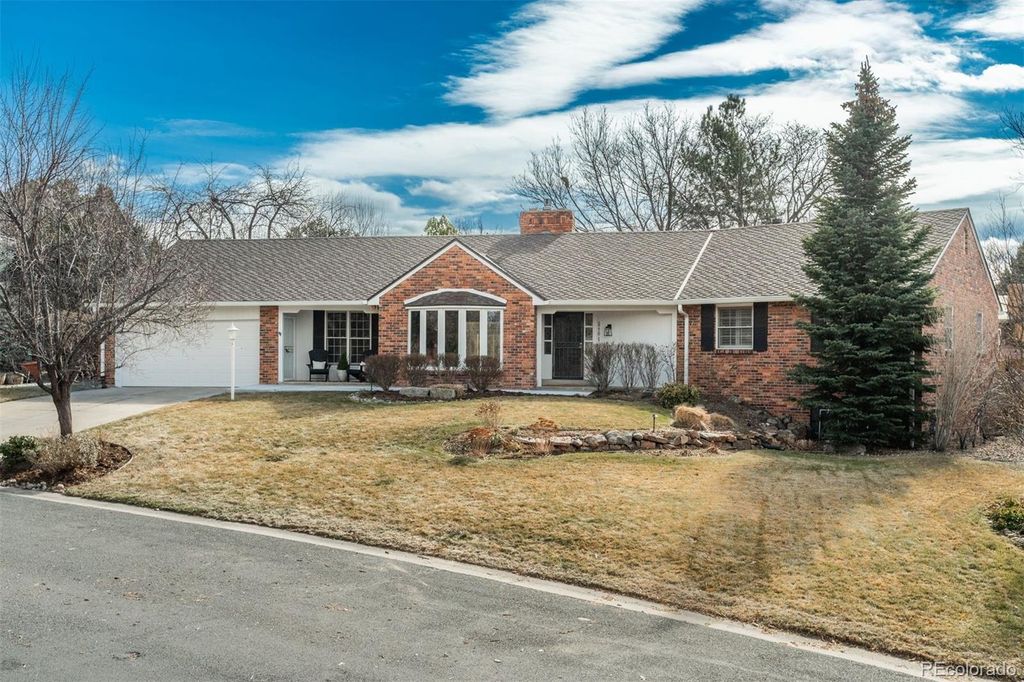 5770 E Nassau Place, Englewood, CO 80111