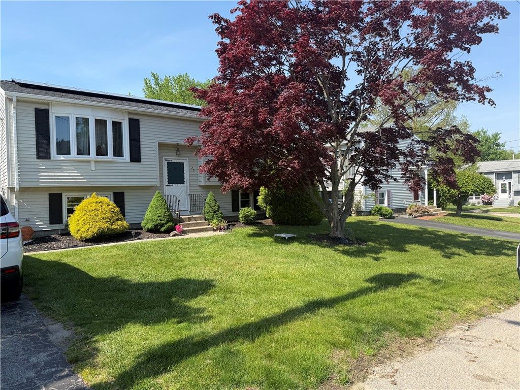 29 Hilda Street, Cranston, RI 02920