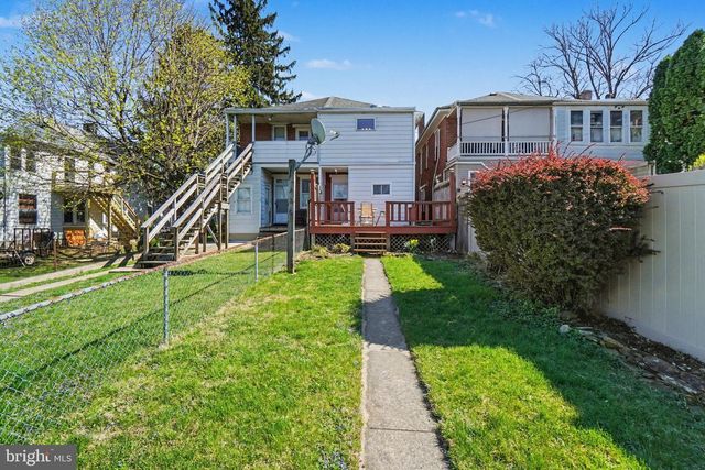 617 BOSLER AVE, Lemoyne, PA 17043