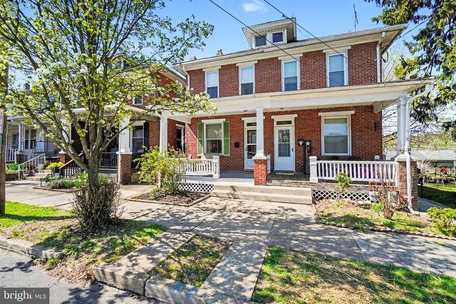 617 BOSLER AVE, Lemoyne, PA 17043