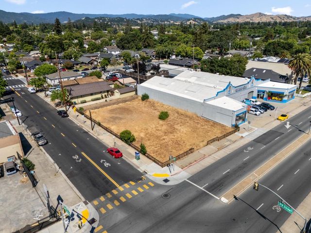 7711 Monterey Street, Gilroy, CA 95020