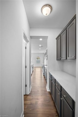 1606 Silver Lake Drive, Kernersville, NC 27284
