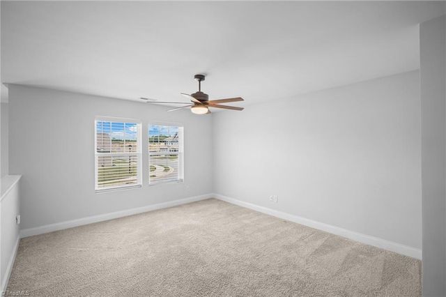 1606 Silver Lake Drive, Kernersville, NC 27284