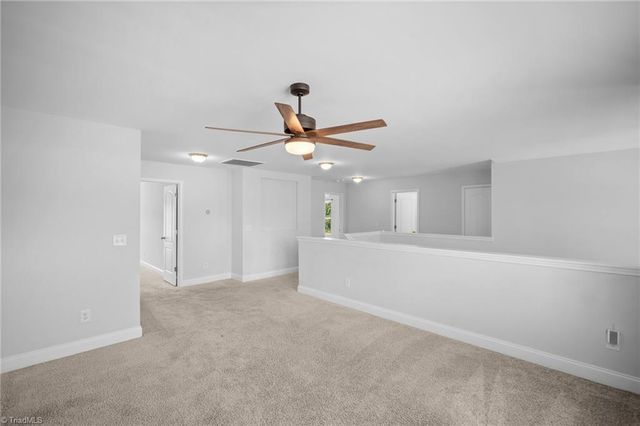 1606 Silver Lake Drive, Kernersville, NC 27284