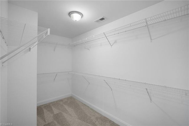 1606 Silver Lake Drive, Kernersville, NC 27284