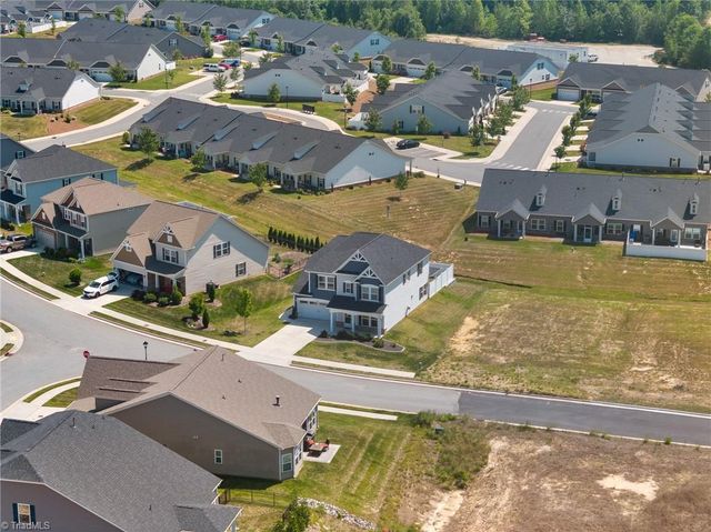 1606 Silver Lake Drive, Kernersville, NC 27284