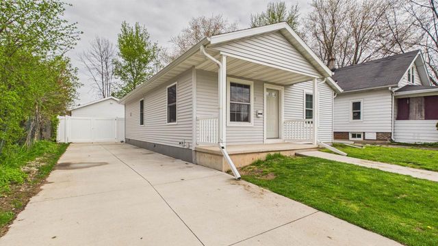 236 4TH STREET, Menasha, WI 54952