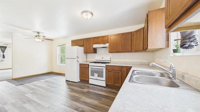 236 4TH STREET, Menasha, WI 54952