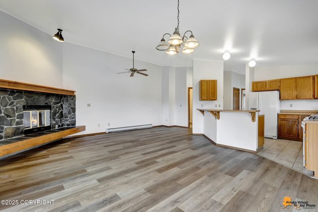 4032 Hale Court, Anchorage, AK 99502