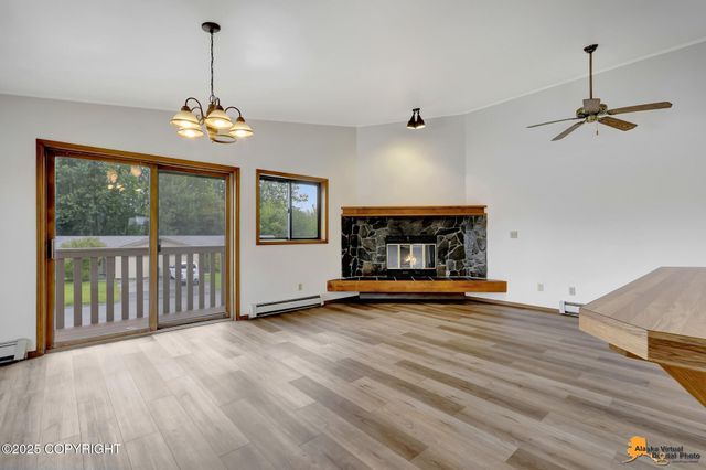 4032 Hale Court, Anchorage, AK 99502