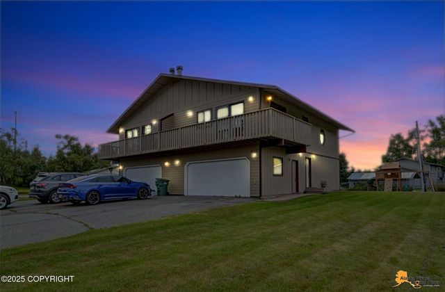 4032 Hale Court, Anchorage, AK 99502