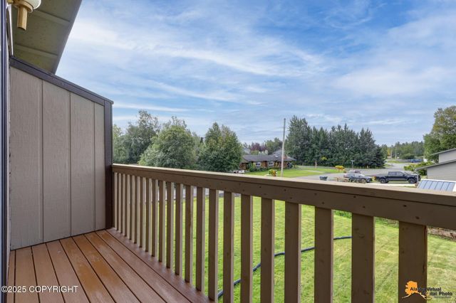 4032 Hale Court, Anchorage, AK 99502