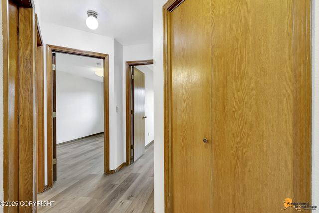 4032 Hale Court, Anchorage, AK 99502